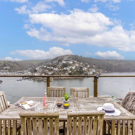 Uphigh - Elevated Family Home With Stunning River Views Dartmouth Kültér fotó